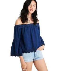 NWT American Eagle Off Shoulder Prarie Chambray Romantic Top Small